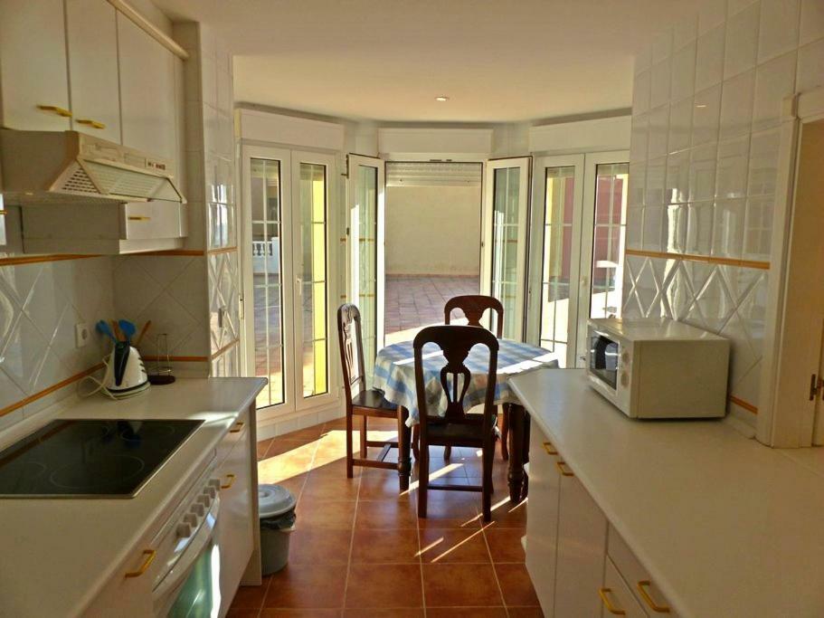 Апартаменты Penthouse With Ocean View Исла-Канела Экстерьер фото